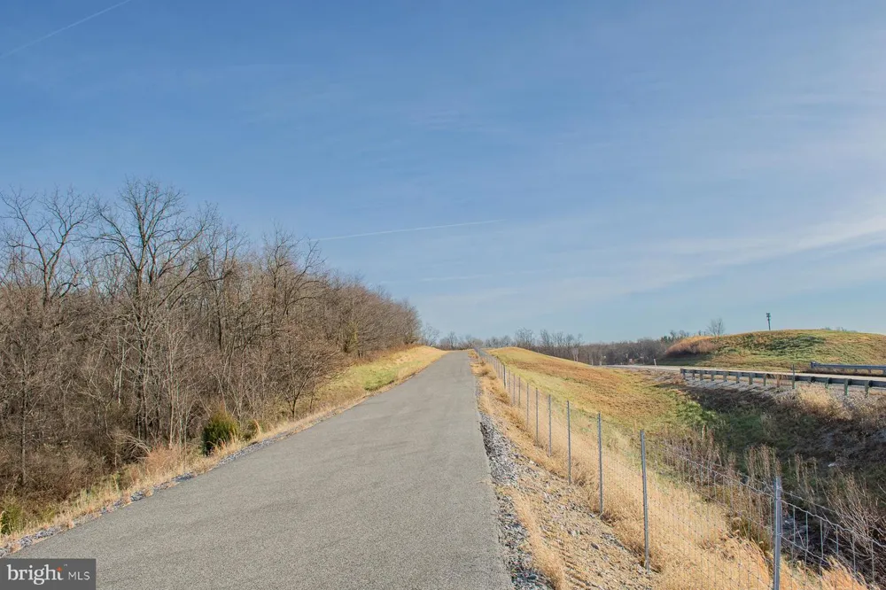OPEQUON CONNECTOR Kearneysville, WV 25430