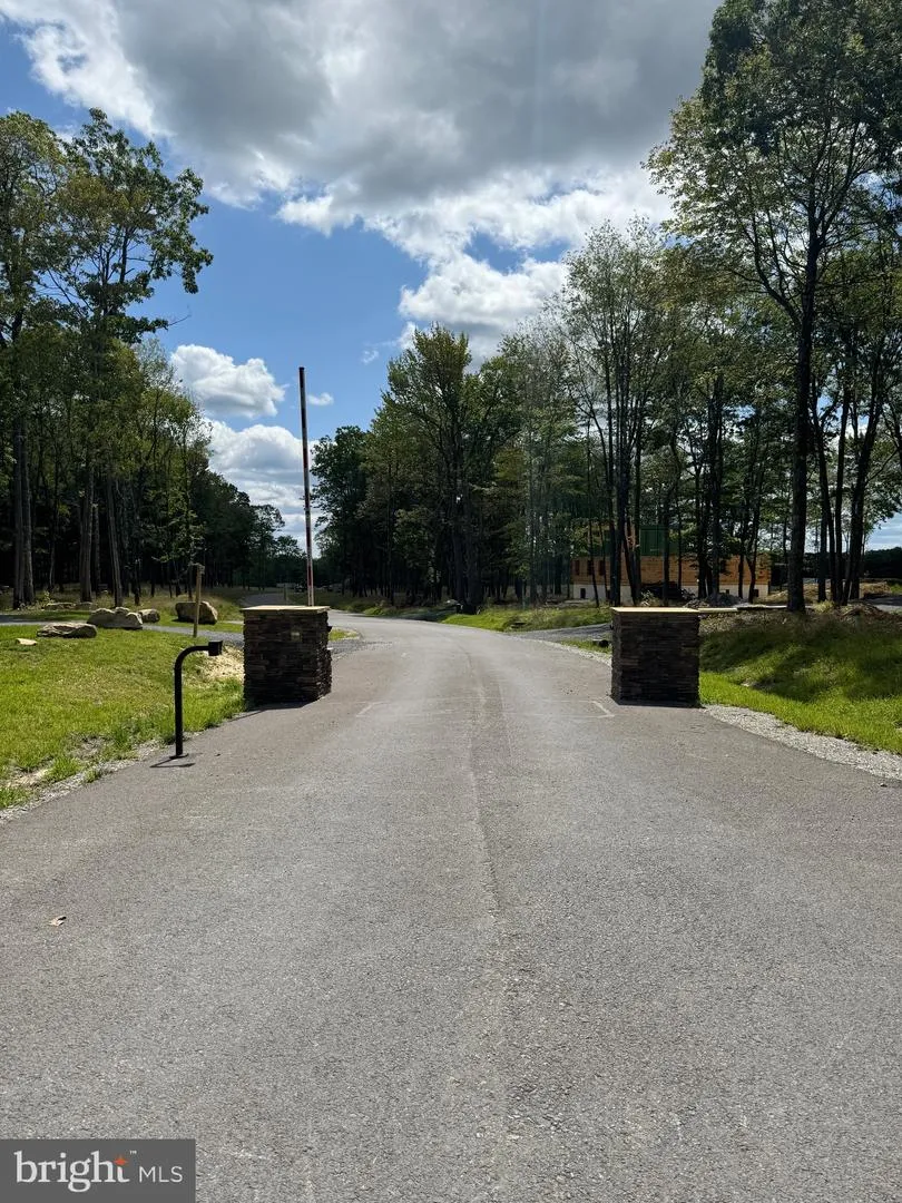 IRWIN WAY Mc Henry, MD 21541