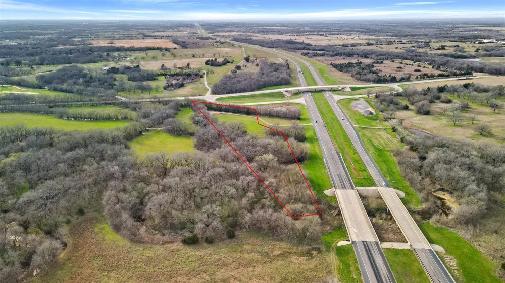 Hwy 82 Highway Ector, TX 75439