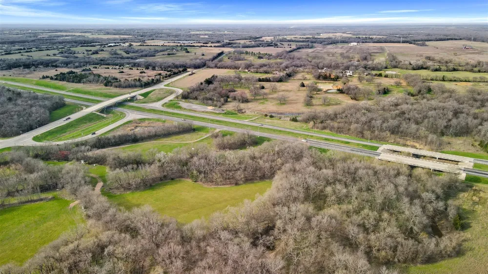 Hwy 82 Highway Ector, TX 75439