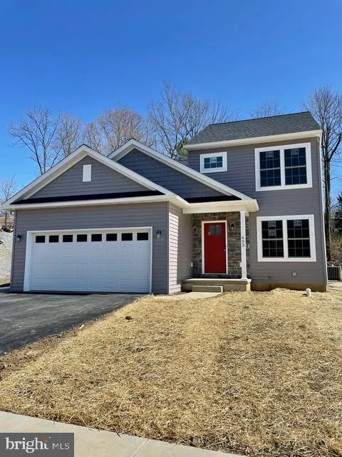 330 W FRITZ AVENUE