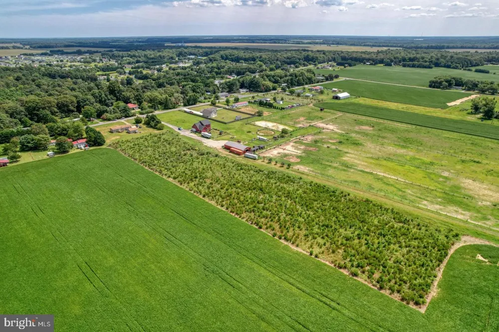 10790 HERITAGE RD. Lincoln, DE 19960