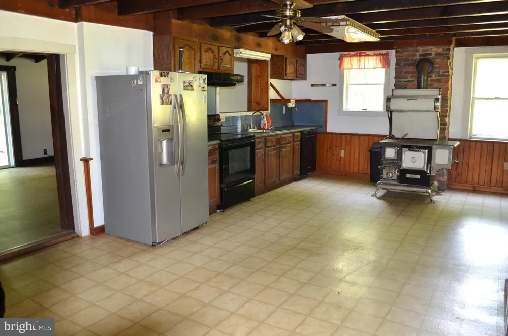 1507 FREELAND ROAD Freeland, MD 21053