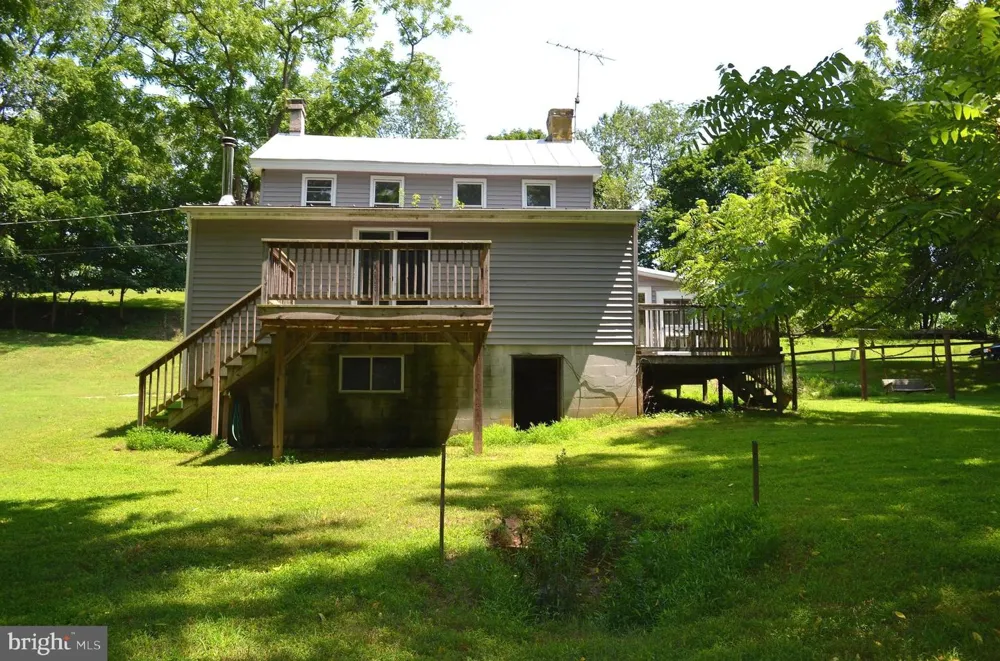 1507 FREELAND ROAD Freeland, MD 21053