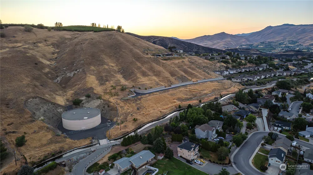 1 Broadway Place Wenatchee, WA 98801