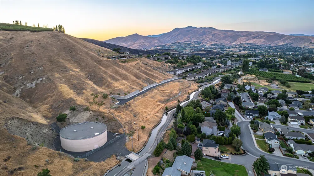 1 Broadway Place Wenatchee, WA 98801