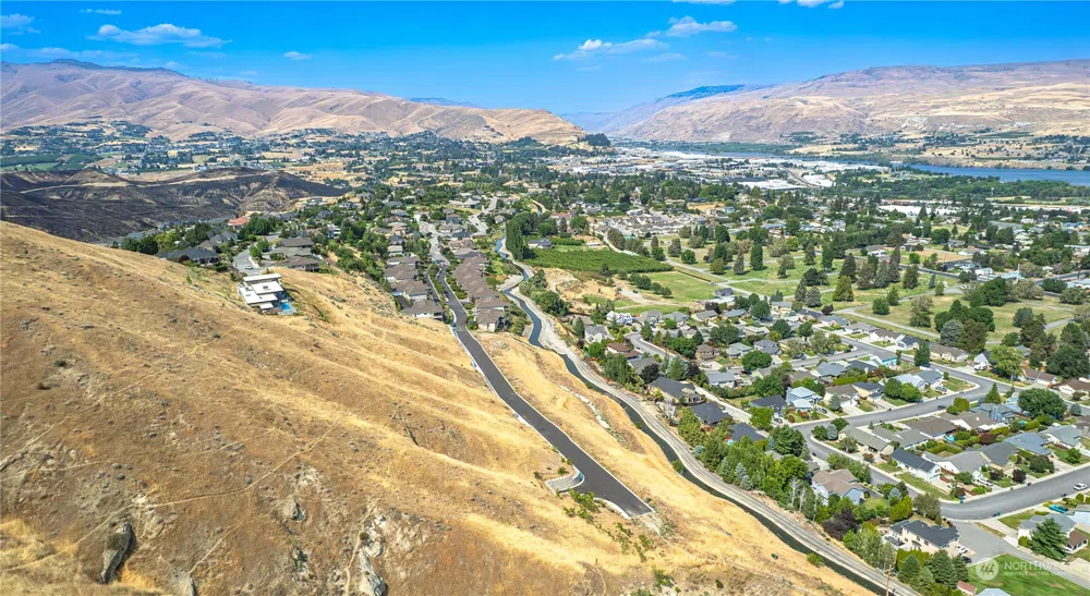 1 Broadway Place Wenatchee, WA 98801