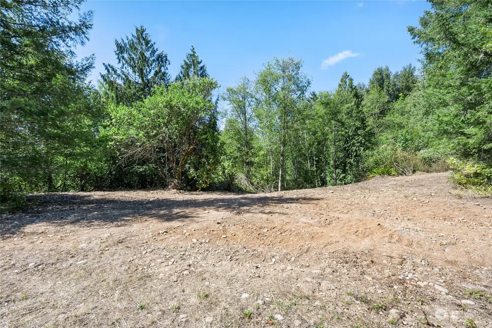 231 Oxbow Lake Lane Toledo, WA 98591