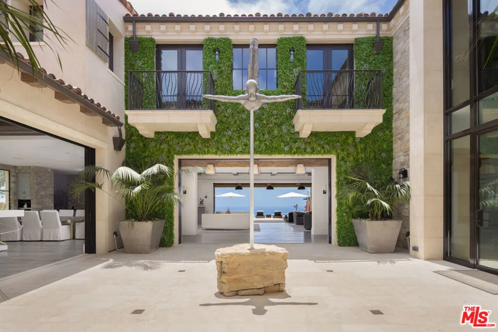 46 Deep Sea Newport Coast, CA 92657