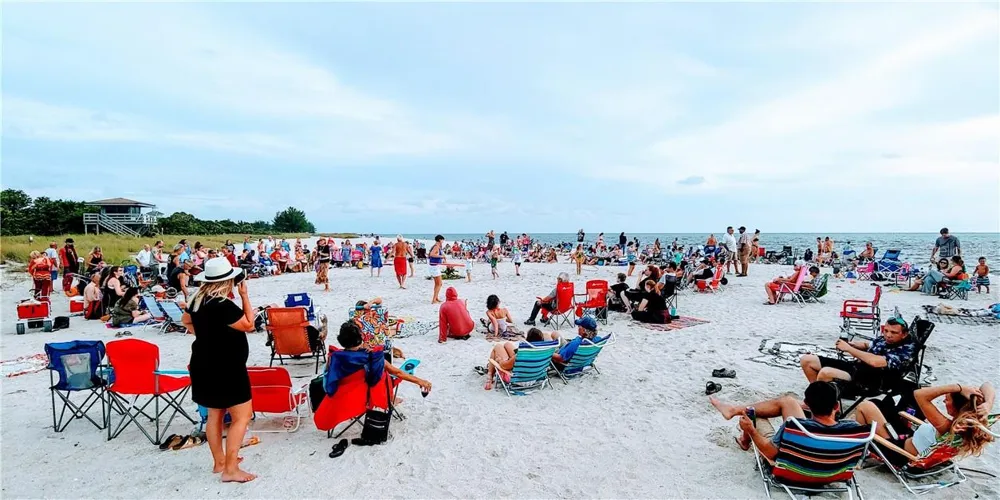 309 SHORE T ROAD Nokomis, FL 34275