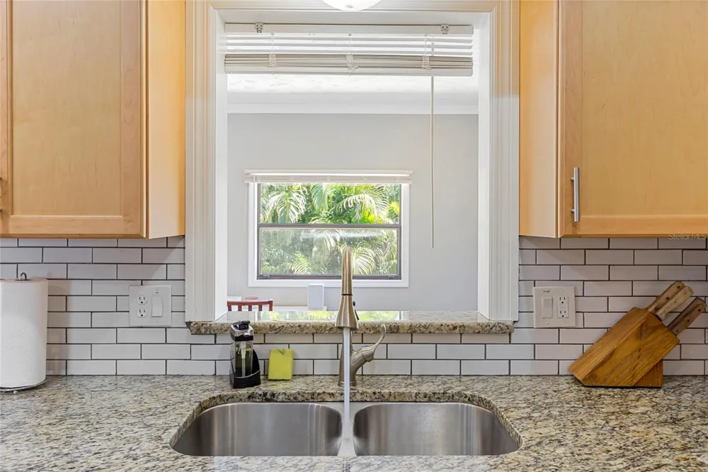 309 SHORE T ROAD Nokomis, FL 34275