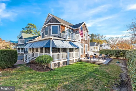 330 GARFIELD PARKWAY