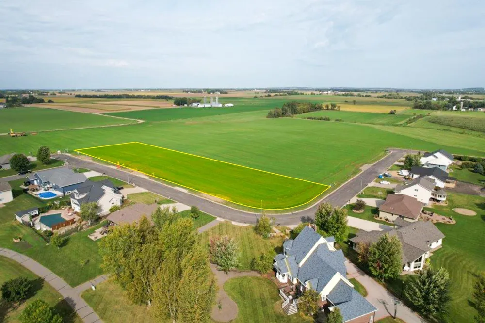 206 Highlands Blvd NE Melrose, MN 56352