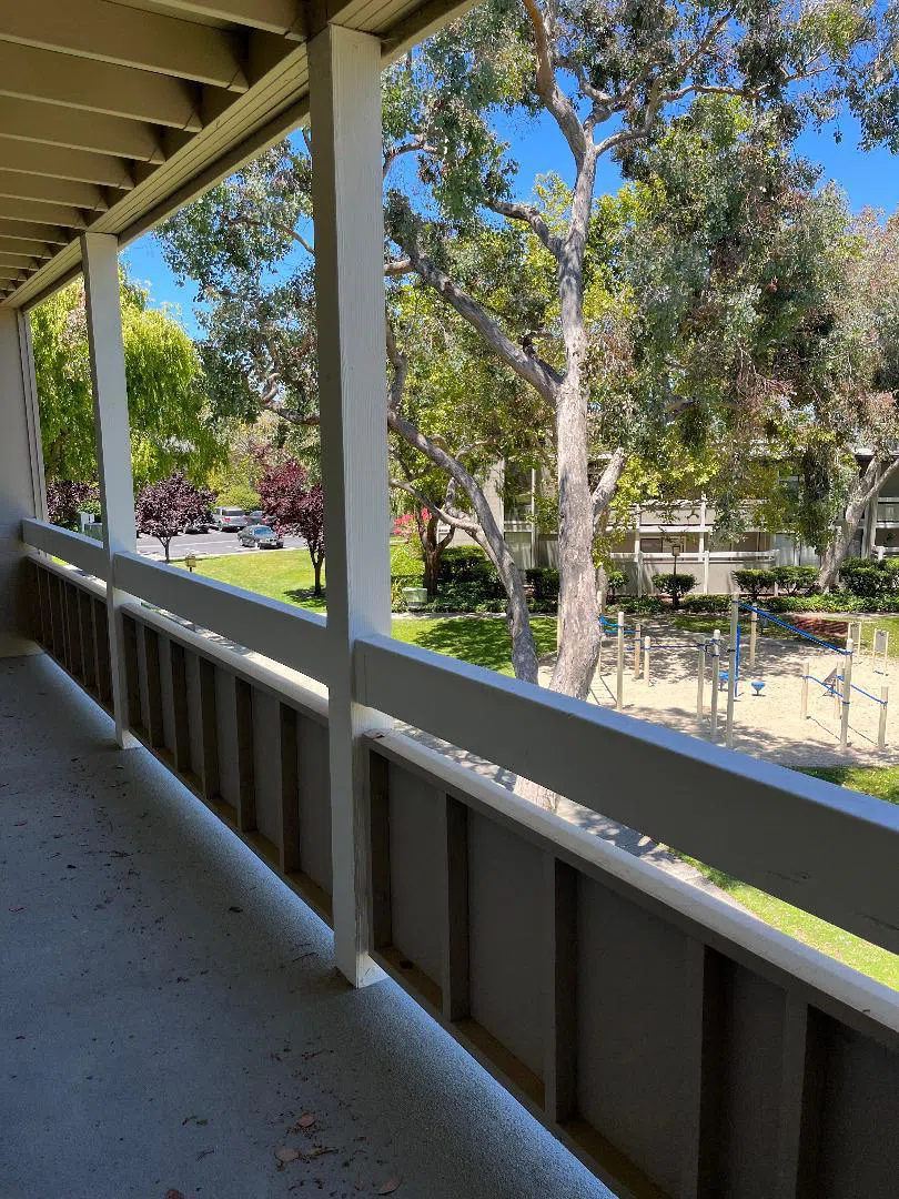 1131 Compass Lane #214 Foster City, CA 94404