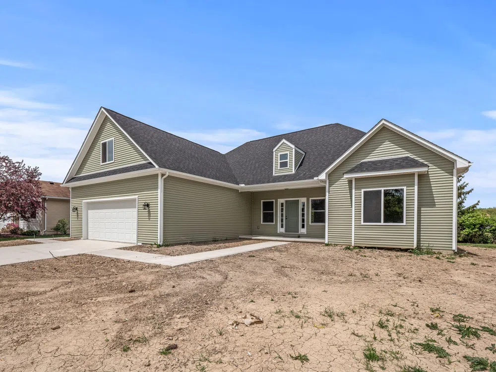 8584 Cobblestone Drive Newport, MI 48166