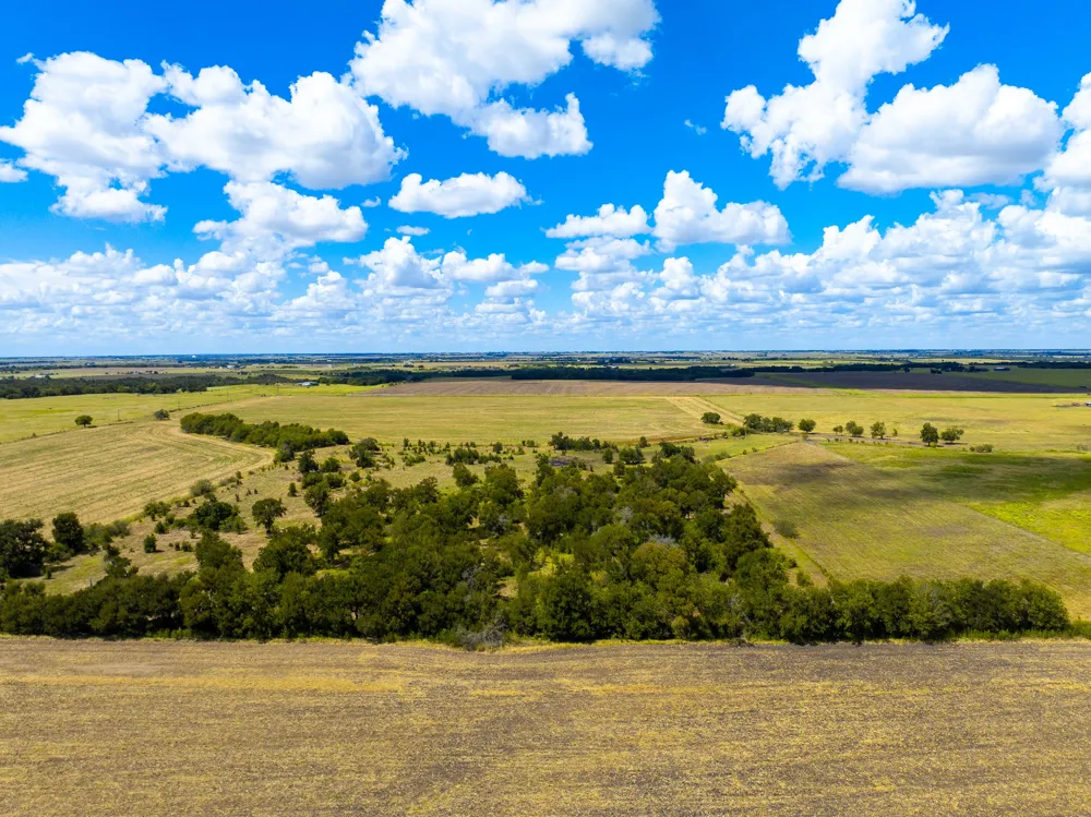 470 Center Coupland, TX 78615