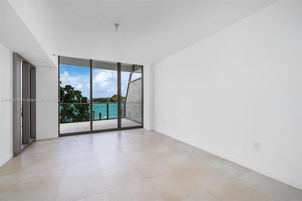 1135 103 St #202 Bay Harbor Islands, FL 33154