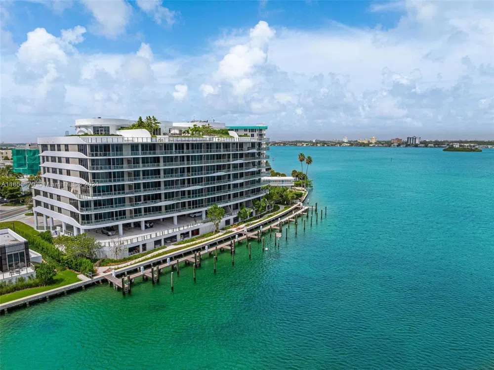 1135 103 St #202 Bay Harbor Islands, FL 33154