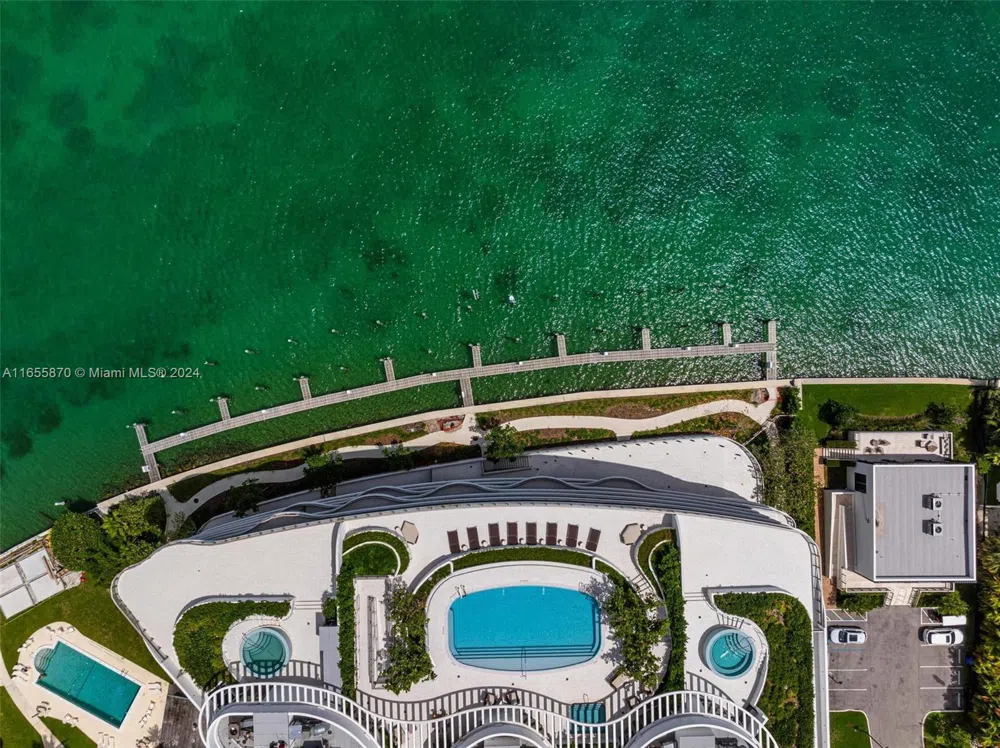 1135 103 St #202 Bay Harbor Islands, FL 33154