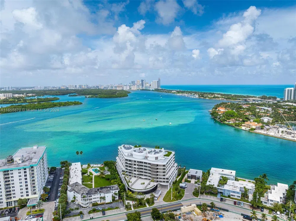 1135 103 St #202 Bay Harbor Islands, FL 33154