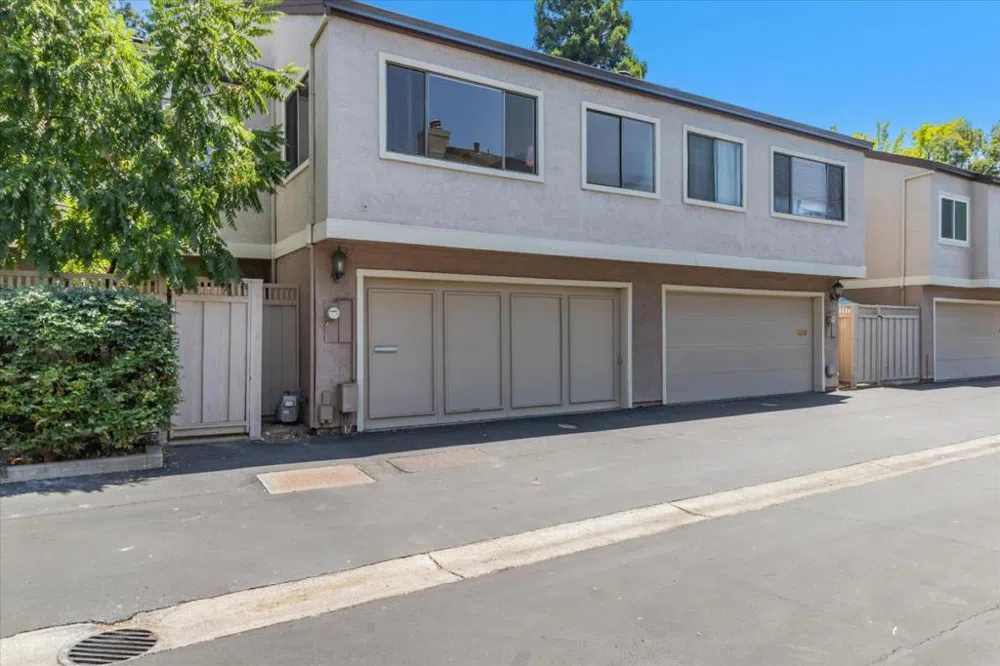 1662 Las Piedras Court Los Gatos, CA 95032