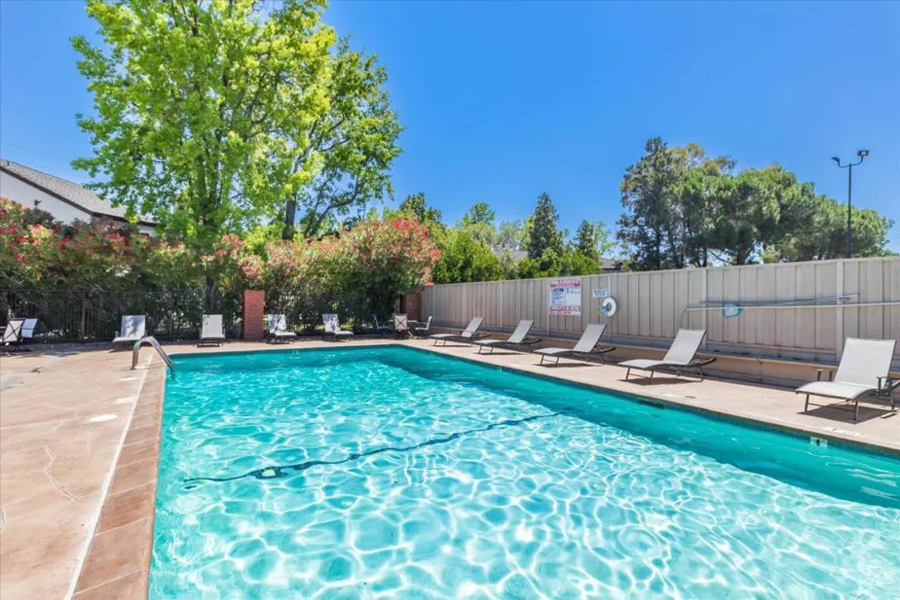 1662 Las Piedras Court Los Gatos, CA 95032