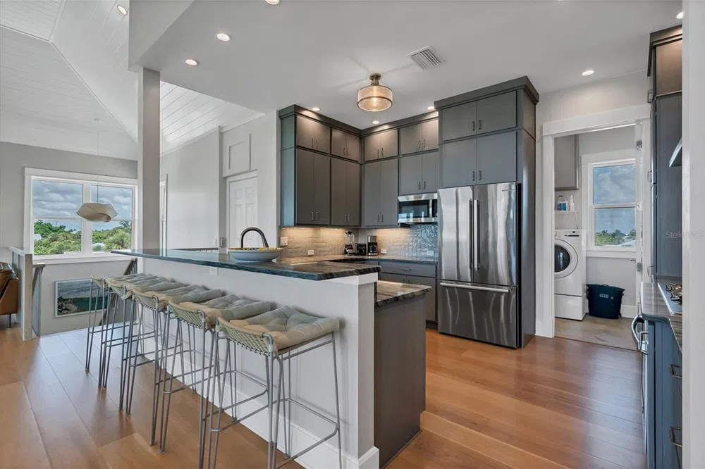 300 GASPARILLA STREET Boca Grande, FL 33921