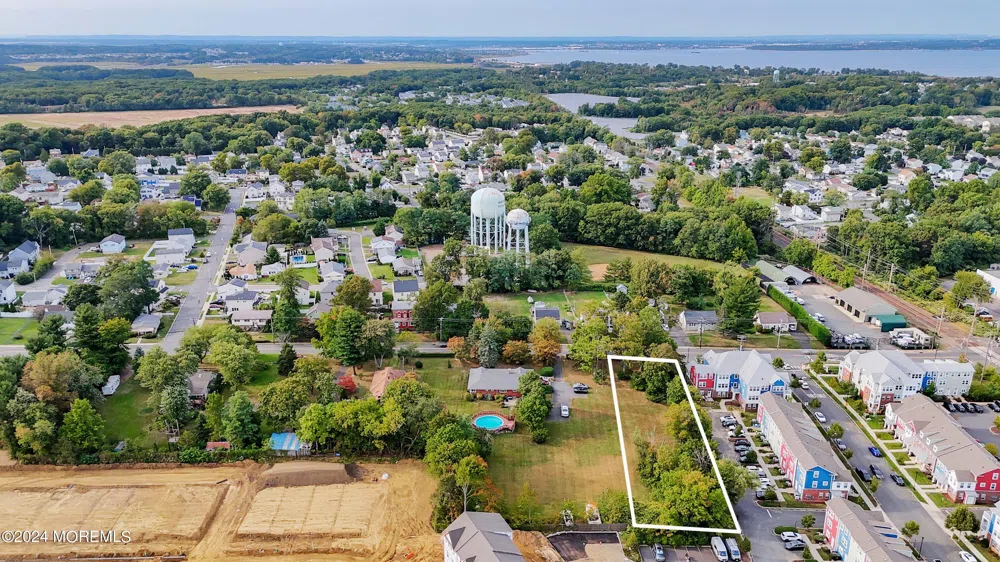 193 Cliffwood Avenue Cliffwood, NJ 07721