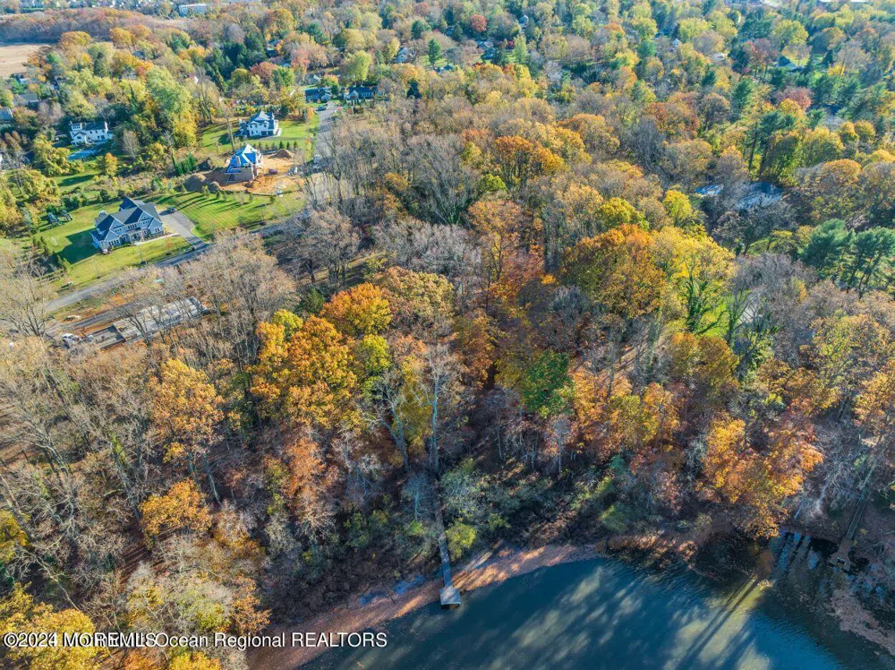 6 Buchhop Lane Red Bank, NJ 07701