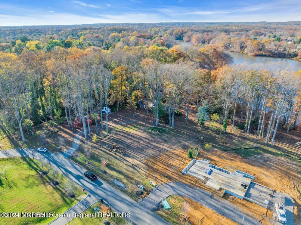 6 Buchhop Lane Red Bank, NJ 07701