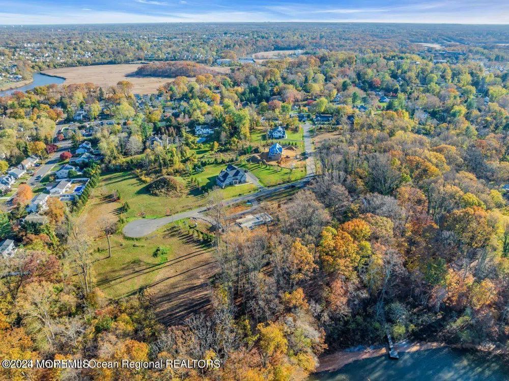 6 Buchhop Lane Red Bank, NJ 07701