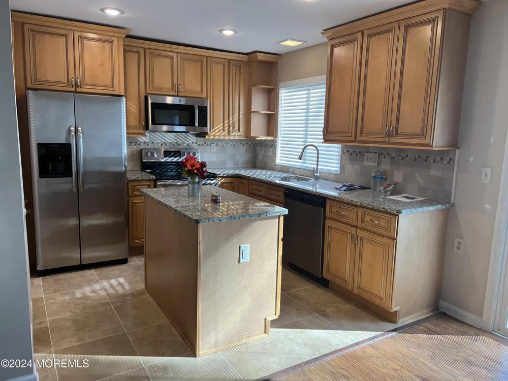 616 Bosworth Court #A Manchester, NJ 08759