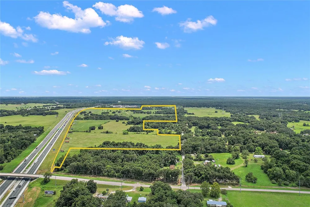 412 E STATE ROAD 44 Wildwood, FL 34785