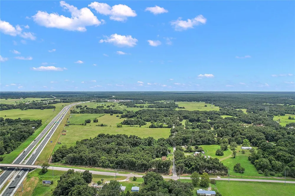 412 E STATE ROAD 44 Wildwood, FL 34785