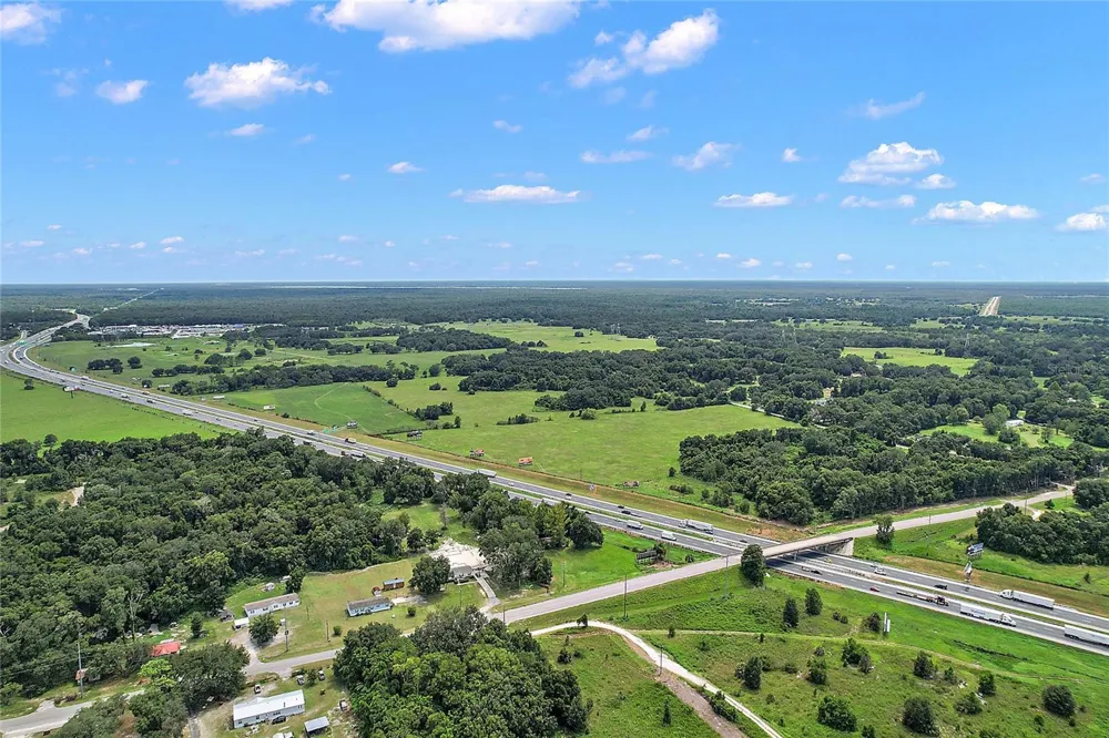 412 E STATE ROAD 44 Wildwood, FL 34785