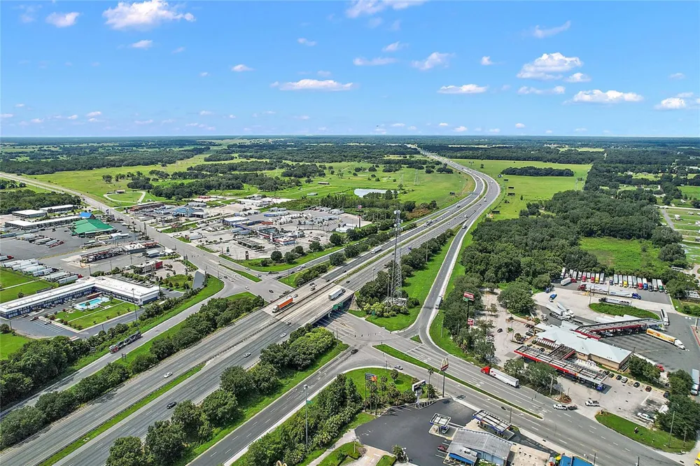 412 E STATE ROAD 44 Wildwood, FL 34785