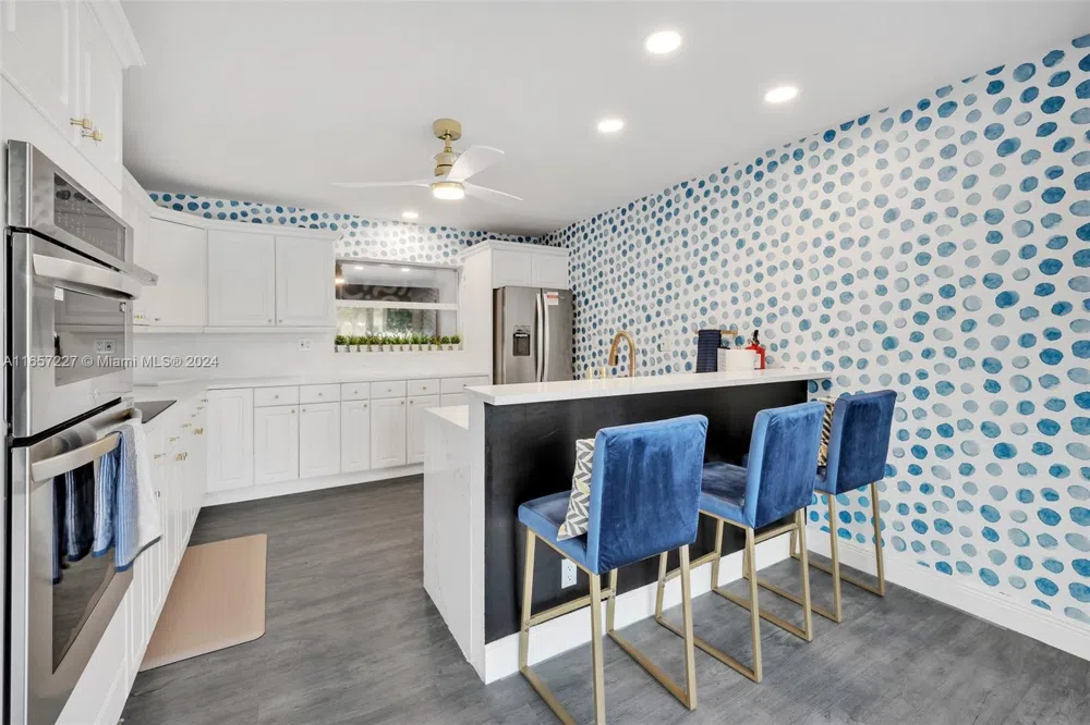 5830 NE 14th Rd Fort Lauderdale, FL 33334