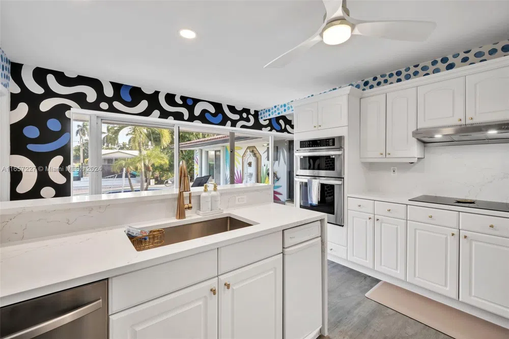 5830 NE 14th Rd Fort Lauderdale, FL 33334
