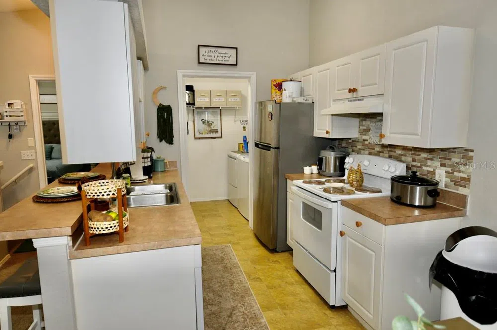 36121 LAKE CHASE BOULEVARD #204 Zephyrhills, FL 33541