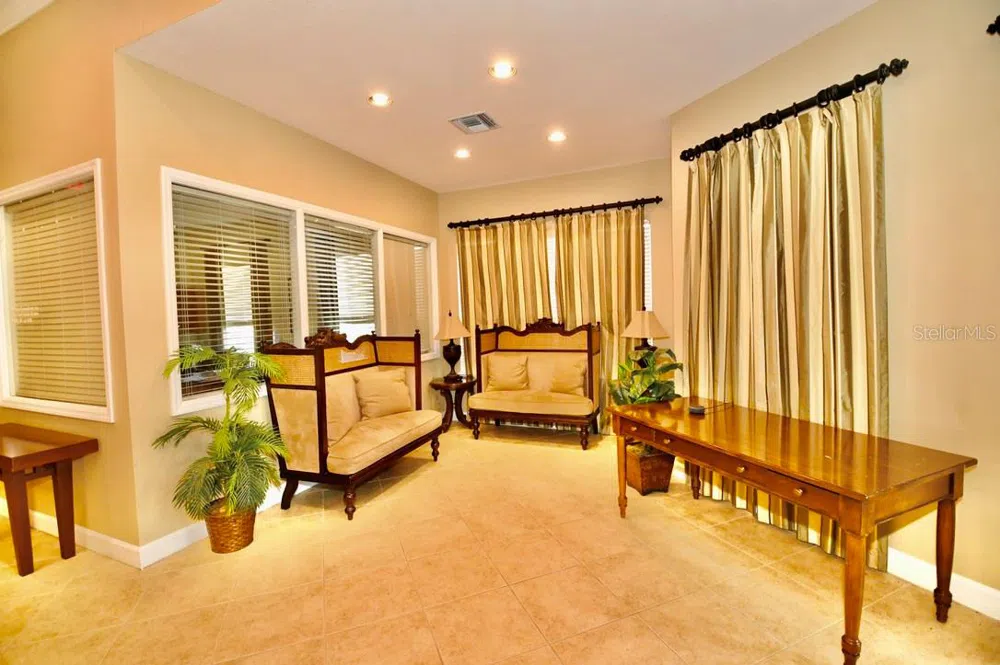36121 LAKE CHASE BOULEVARD #204 Zephyrhills, FL 33541