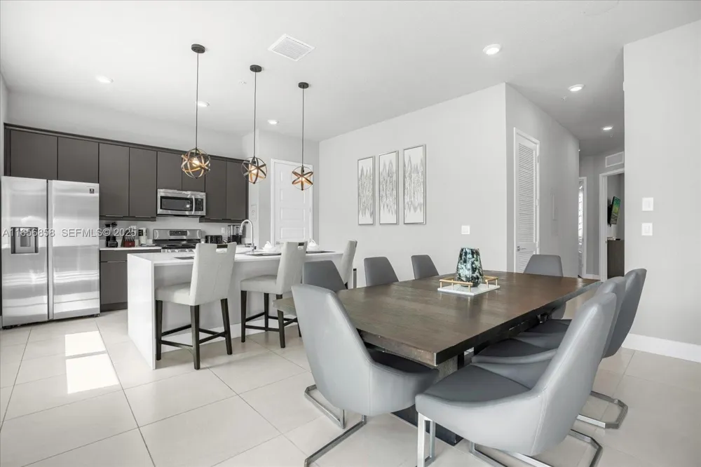 7740 Sandy Ridge Dr #112 Kissimmee, FL 34747
