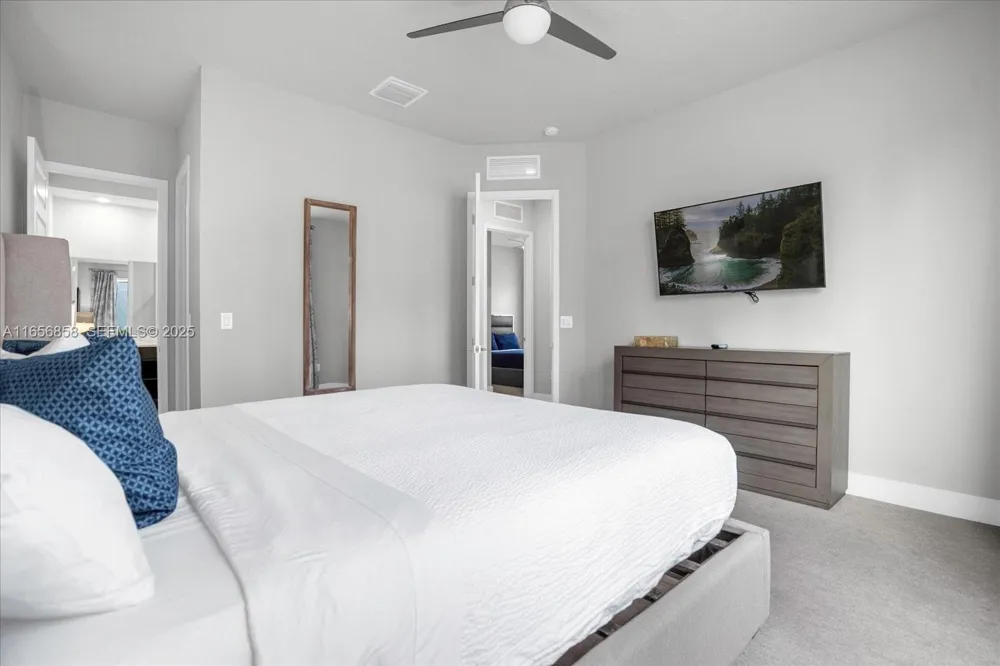 7740 Sandy Ridge Dr #112 Kissimmee, FL 34747