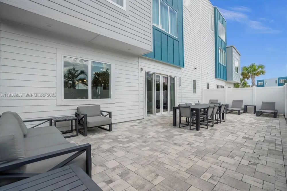 7740 Sandy Ridge Dr #112 Kissimmee, FL 34747