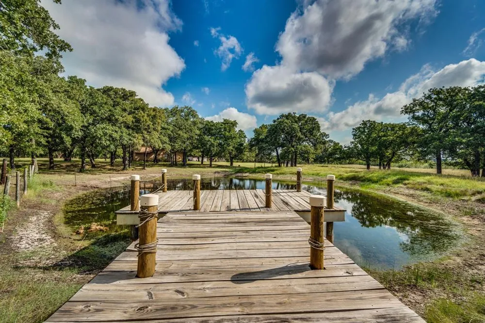 3754 Ft Graham Road West, TX 76691