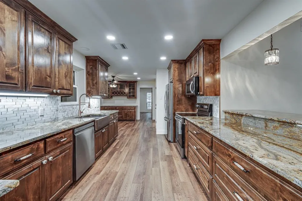 3754 Ft Graham Road West, TX 76691