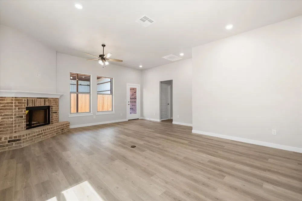 2602 Tiffin Avenue Lubbock, TX 79407