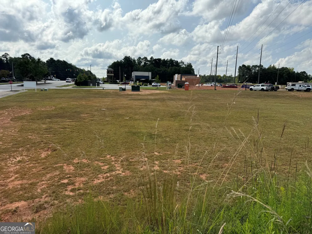 130 Maple XING Carrollton, GA 30117