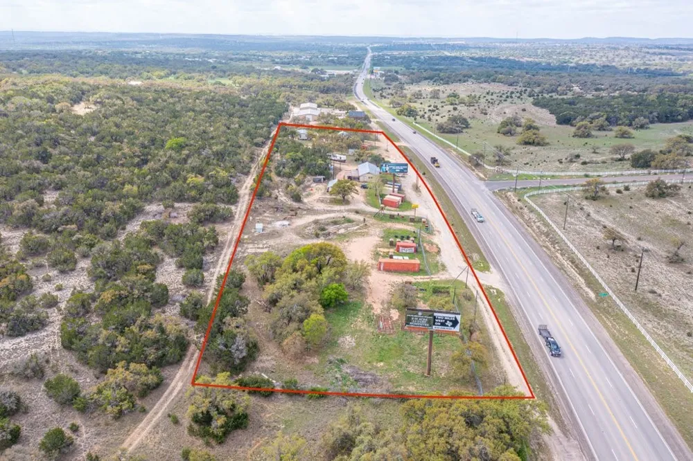 12102 Us Highway 281 Round Mountain, TX 78663