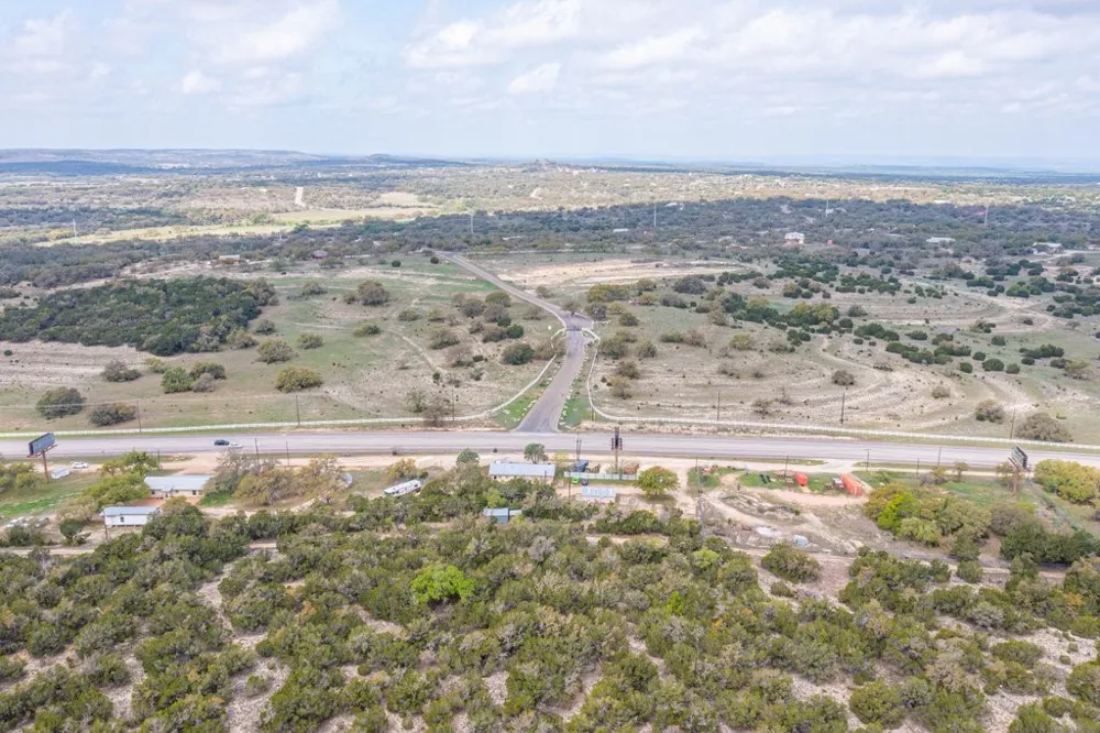 12102 Us Highway 281 Round Mountain, TX 78663