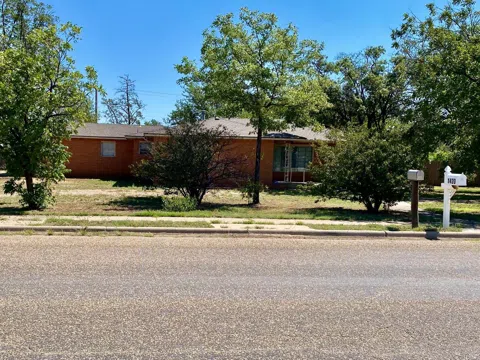 1420 Ave J